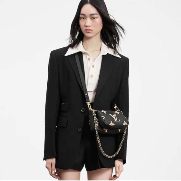 Louis Vuitton Unisex Multi Pochette Accessoires Black Cream Embossed Supple Grained Cowhide - Image 10