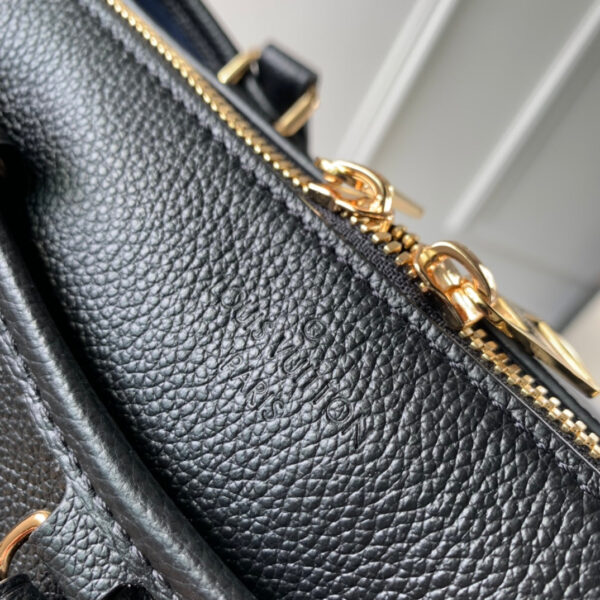 Louis Vuitton Unisex Trianon MM Black Embossed Grained Cowhide Leather - Image 9