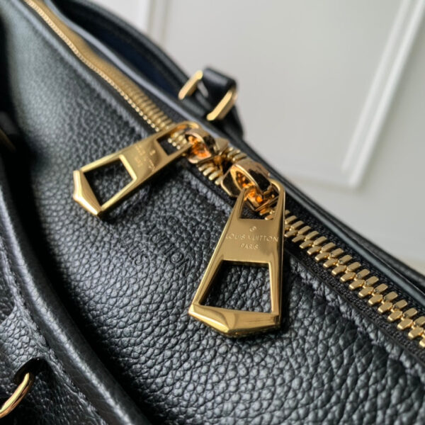 Louis Vuitton Unisex Trianon MM Black Embossed Grained Cowhide Leather - Image 7