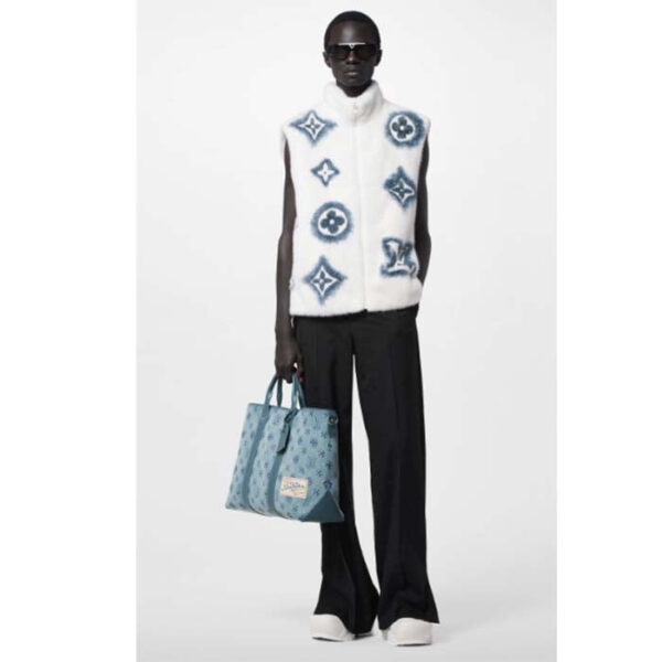 Louis Vuitton Unisex Weekend Tote NM Monogram Washed Denim Coated Canvas Cowhide Leather - Image 11