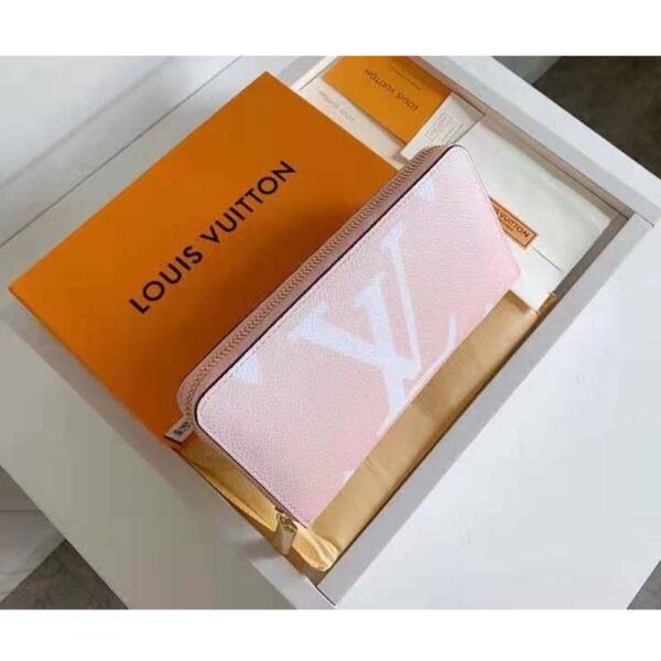 Louis Vuitton Unisex Zippy Wallet Mist Gray Monogram Coated Canvas Cowhide Leather - Image 2