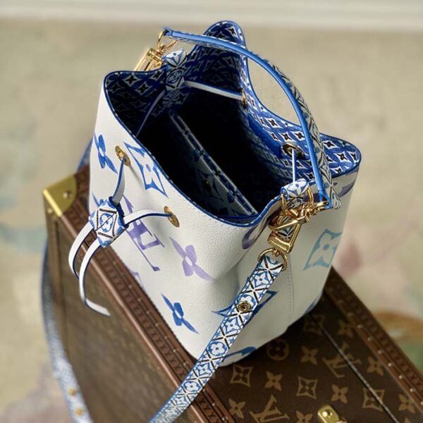 Louis Vuitton Women LV Néonoé BB Blue Monogram Coated Canvas Textile Lining - Image 6