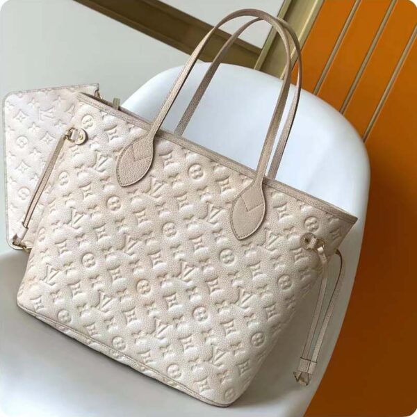 Louis Vuitton Women LV Neverfull MM Carryall Tote Beige Sprayed Embossed Grained Cowhide - Image 3