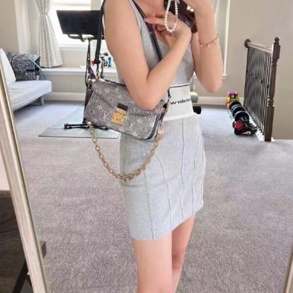 Louis Vuitton Women LV Pochette Métis East West Handbag Blue Monoglam Coated Canvas - Image 12