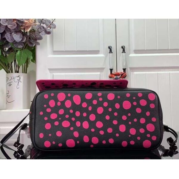 Louis Vuitton Women LV x YK Neverfull MM Black Fuchsia Embossed Grained Monogram Empreinte Cowhide - Image 5