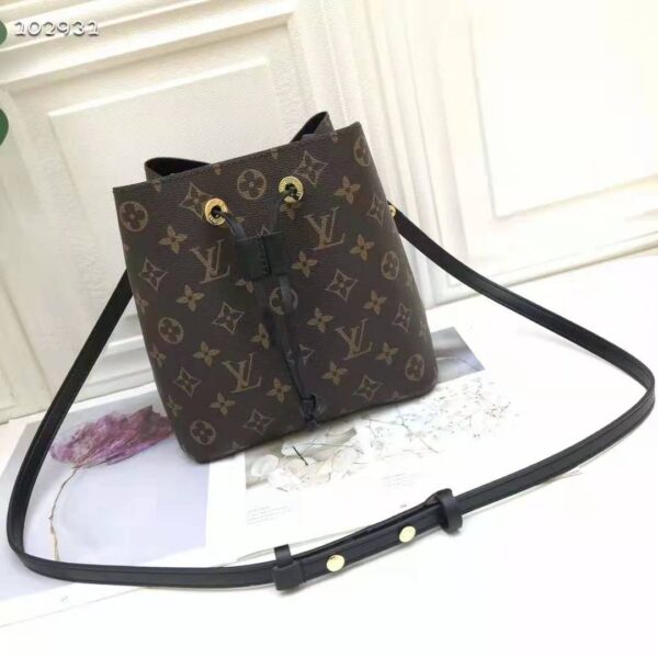 Louis Vuitton Women NéoNoé MM Bucket Bag Black Monogram Coated Canvas - Image 4