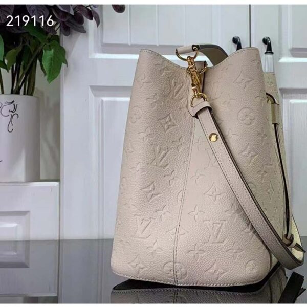 Louis Vuitton Women NeoNoé MM Bucket Bag Crème Beige Embossed Grained Cowhide Leather - Image 4