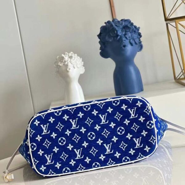 Louis Vuitton Women Neverfull MM Tote Blue Monogram Jacquard Velvet Cowhide Leather - Image 6