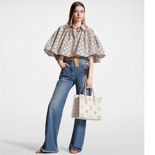 Louis Vuitton Women OnTheGo MM Tote Beige Monogram Coated Canvas Textile Lining - Image 12