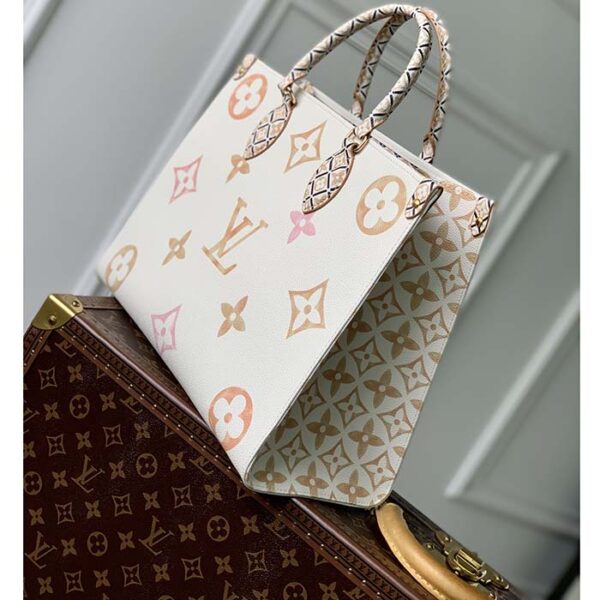 Louis Vuitton Women OnTheGo MM Tote Beige Monogram Coated Canvas Textile Lining - Image 4