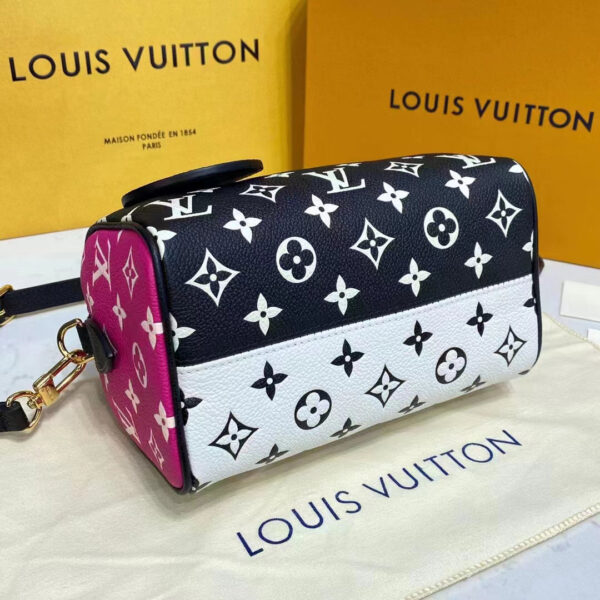 Louis Vuitton Women Speedy Bandouliere 20 Bag Black Printed Embossed Grained Cowhide - Image 6