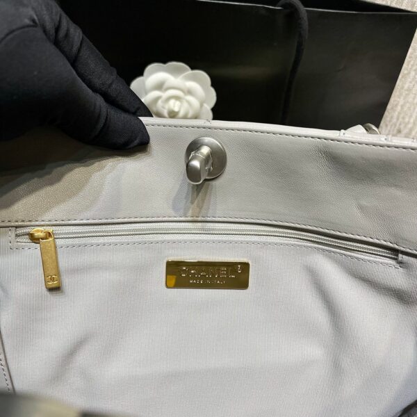 SC - Luxury Bag - CHL - 722 - Image 4