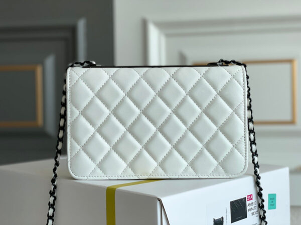 SC - Luxury Bag - CHL - 609 - Image 4